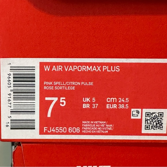 Nike Air VaporMax Plus Rainbow Pink Green Blue Yellow Women - Picture 10 of 13